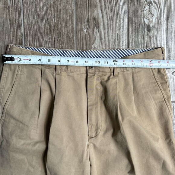Cremieux Chino Pants Mens 35x32 Pleated Tan Casual Cotton Work Preppy - Picture 7 of 13